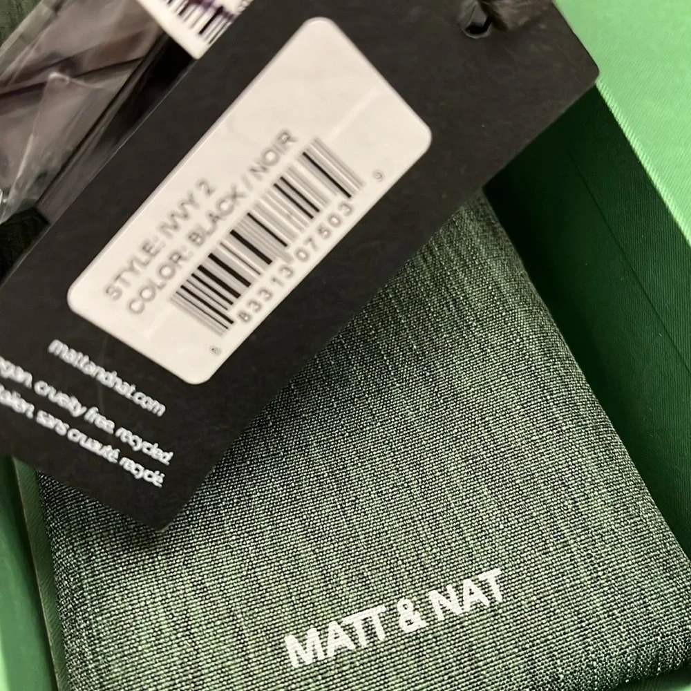 Matt & Nat  Ivy II LBlack Rectangular Sunglasses Black New - Picture 4 of 6